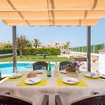 Villa Pomelo By