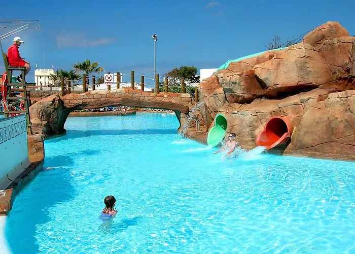 Pomelo By Cala'N Blanes (Menorca)